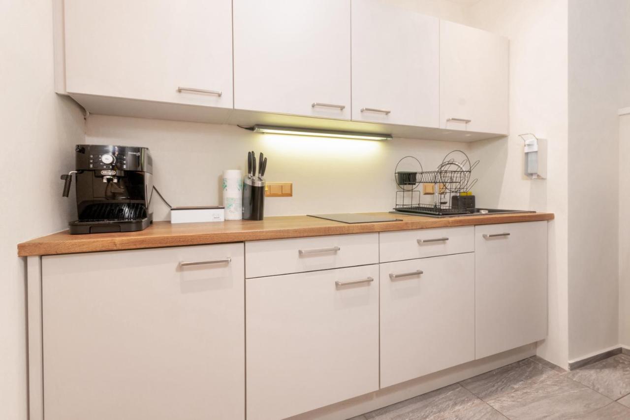 Apartmán Zentral - Netflix - 2 Stoecke - Arbeitsplatz Vídeň Exteriér fotografie