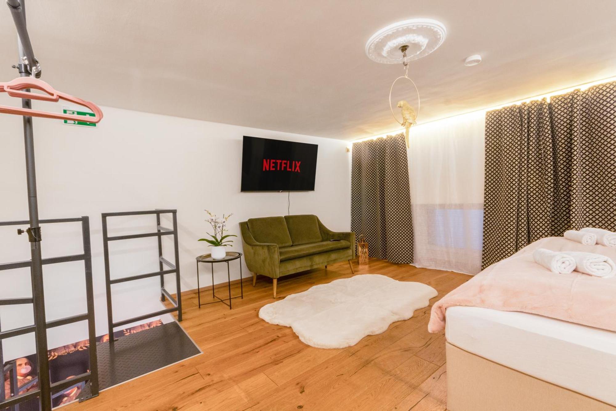 Apartmán Zentral - Netflix - 2 Stoecke - Arbeitsplatz Vídeň Exteriér fotografie